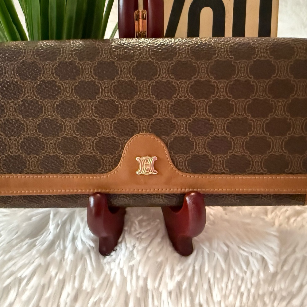Authentic Celine Macadam Long Kiss Lock Wallet - Picture 2 of 16